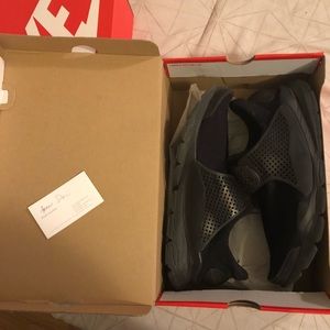 Nike Sock Dart All Black